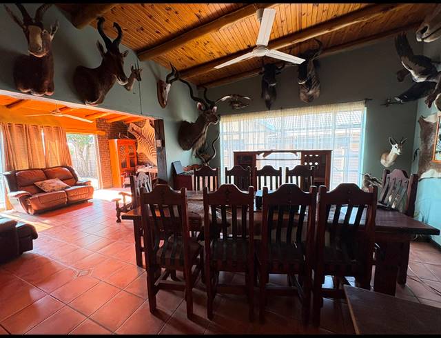 3 BEDROOM HOUSE FOR SALE IN ARCON PARK